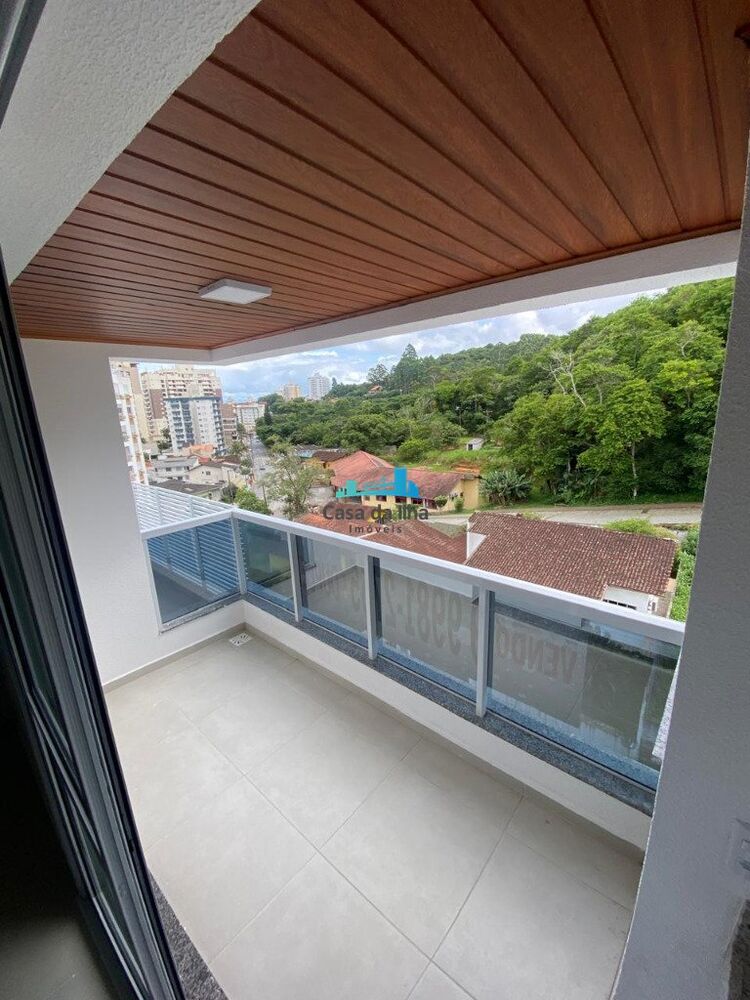 Apartamento à venda com 3 quartos, 102m² - Foto 2