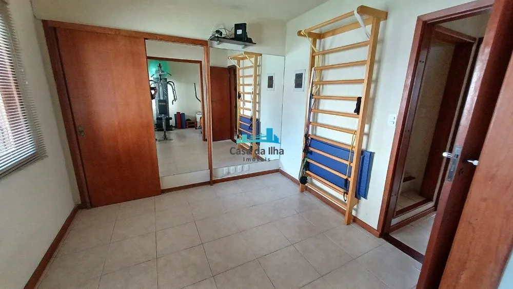 Casa, 3 quartos, 230 m² - Foto 8