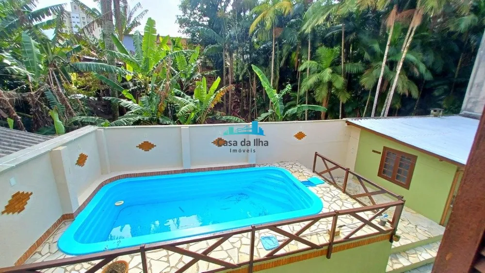 Casa, 3 quartos, 230 m² - Foto 15