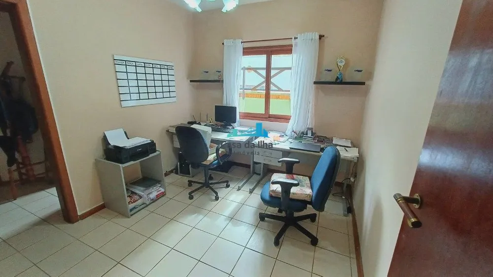 Casa, 3 quartos, 230 m² - Foto 6