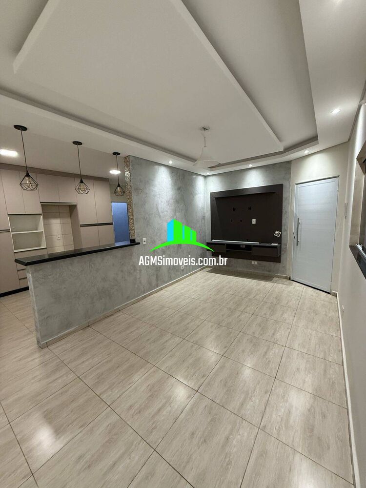 Casa à venda com 2 quartos, 93m² - Foto 2