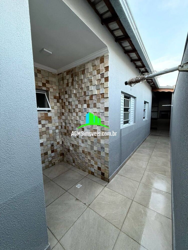 Casa à venda com 2 quartos, 93m² - Foto 3
