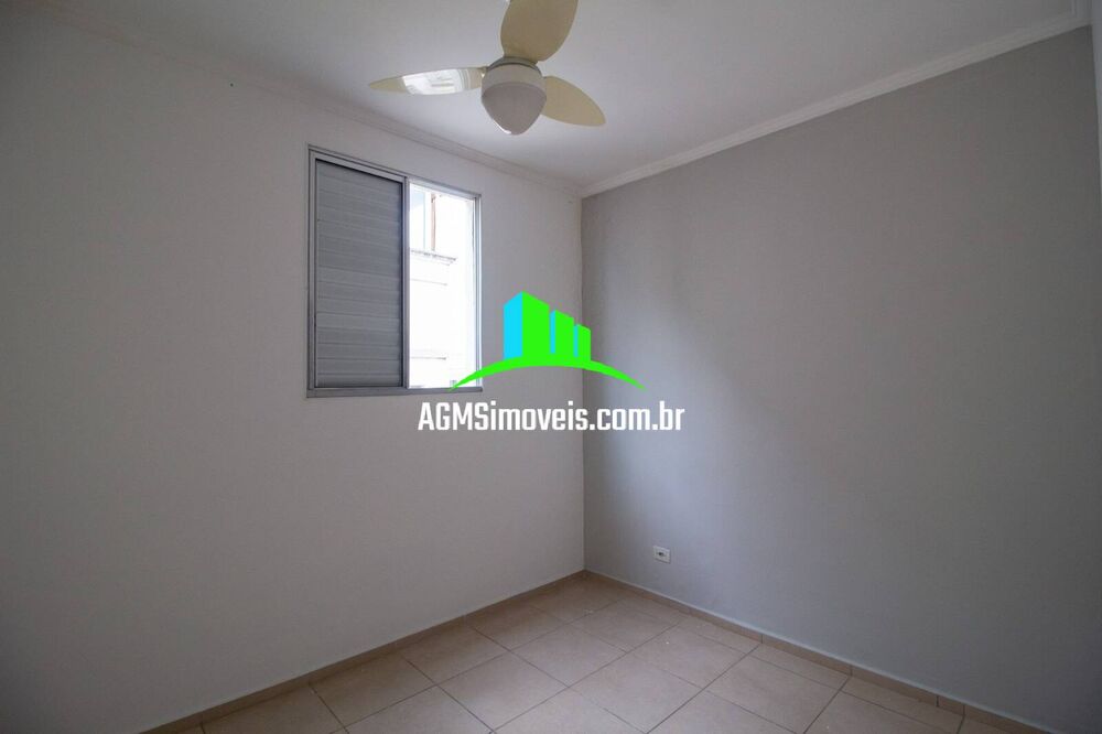 Apartamento à venda com 3 quartos, 107m² - Foto 2