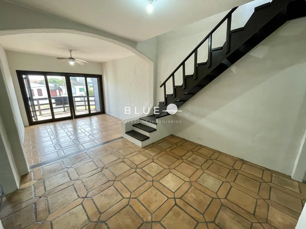 Cobertura, 3 quartos, 220 m² - Foto 4
