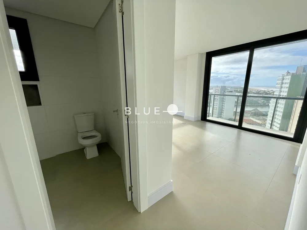 Apartamento, 3 quartos, 234 m² - Foto 1