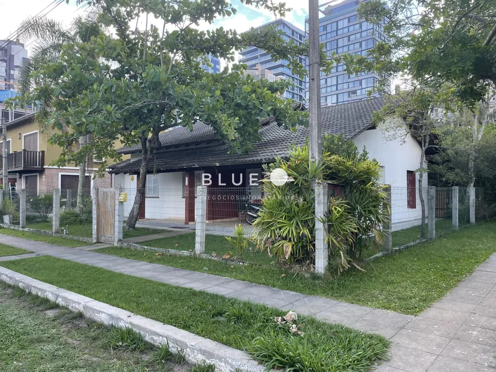Casa, 3 quartos, 200 m² - Foto 1