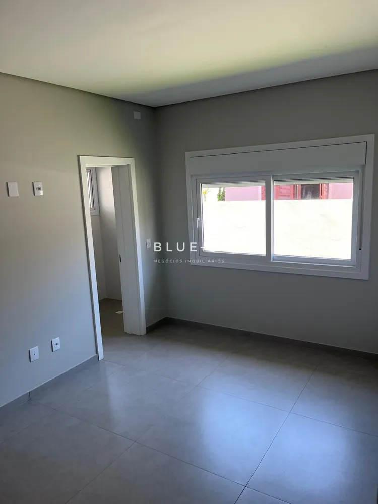 Casa, 3 quartos, 162 m² - Foto 3