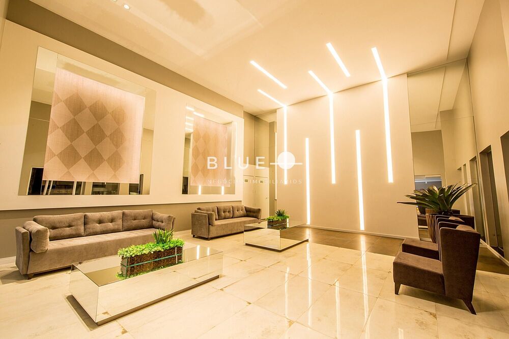 Apartamento à venda com 2 quartos, 67m² - Foto 4