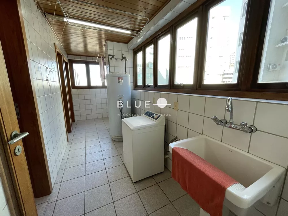 Apartamento, 3 quartos, 186 m² - Foto 3