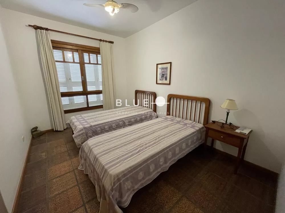 Apartamento, 3 quartos, 186 m² - Foto 2