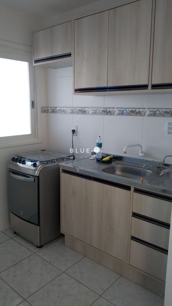 Apartamento à venda com 2 quartos, 70m² - Foto 6