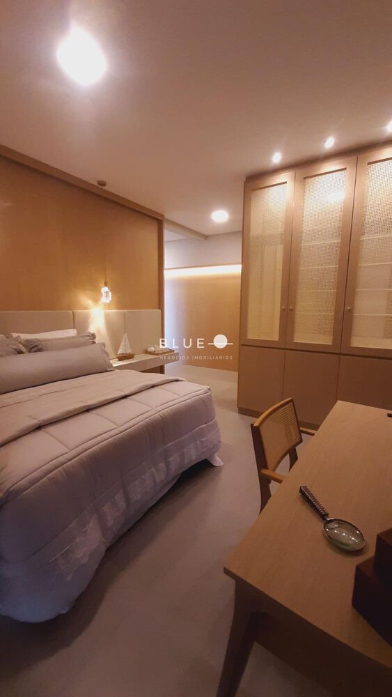 Casa de Condomínio à venda com 5 quartos, 518m² - Foto 4