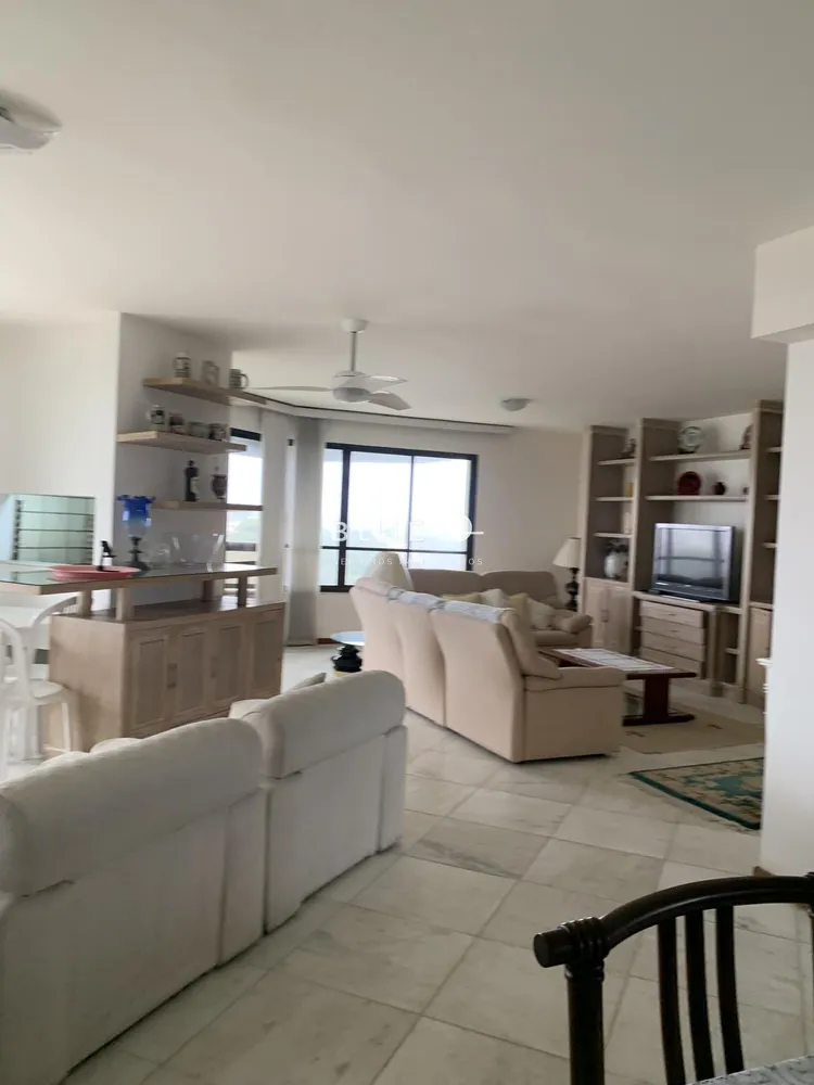 Apartamento, 3 quartos, 164 m² - Foto 2