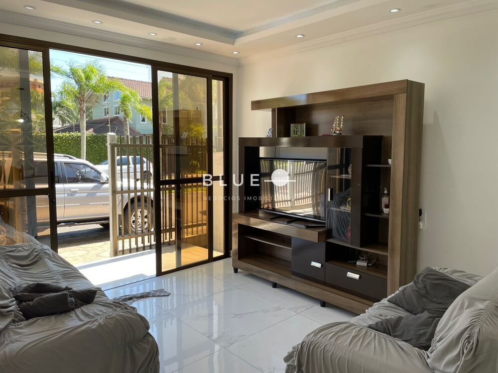 Casa, 3 quartos, 156 m² - Foto 1