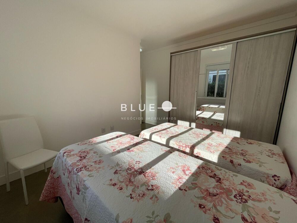 Casa de Condomínio à venda com 3 quartos, 457m² - Foto 7