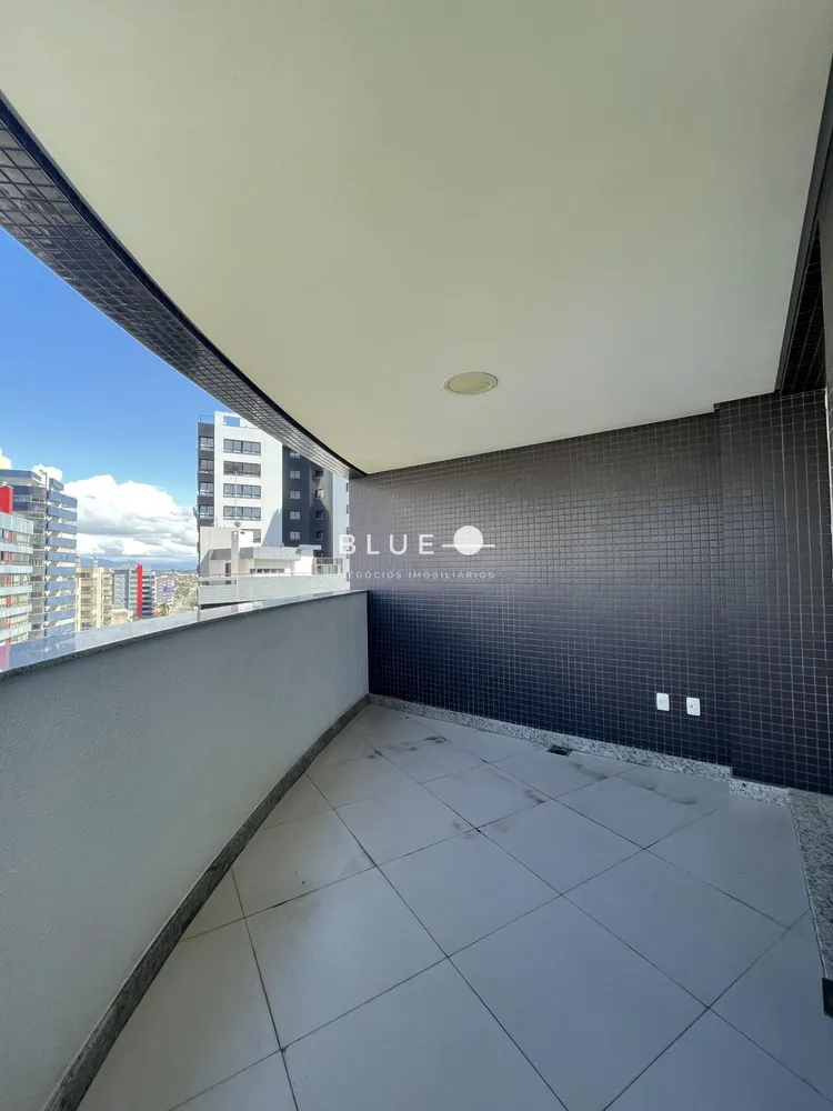 Apartamento, 3 quartos, 200 m² - Foto 2