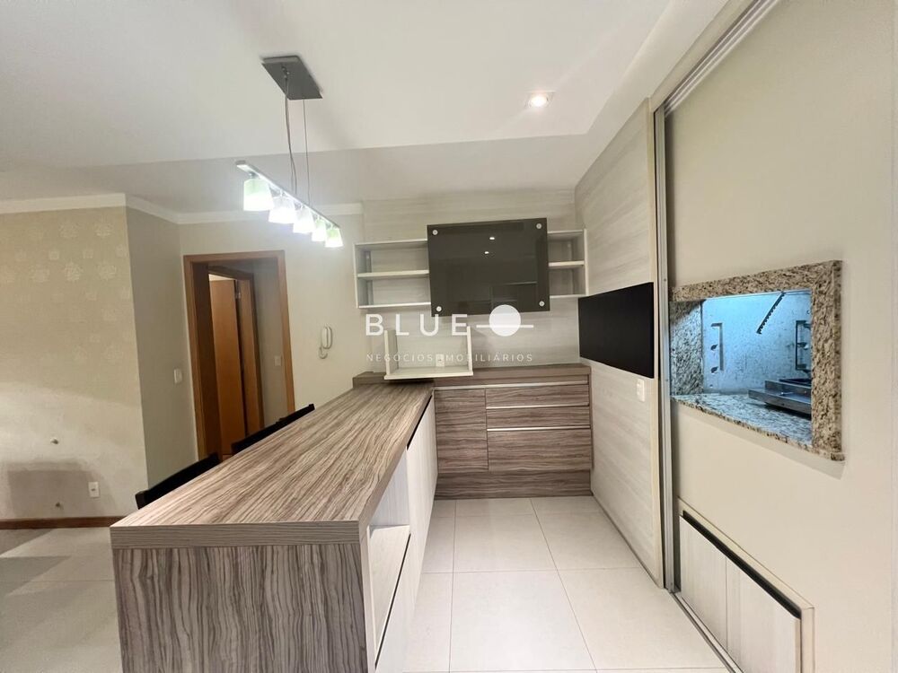Apartamento à venda com 3 quartos, 123m² - Foto 3