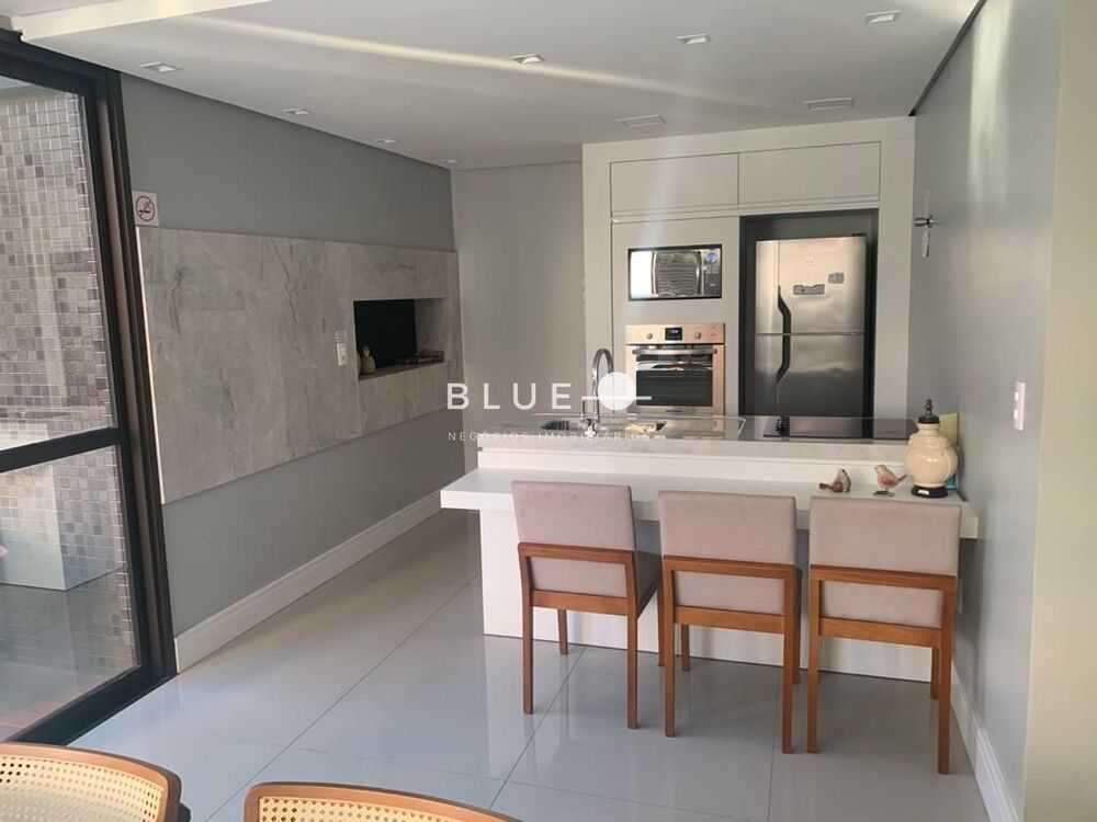 Apartamento à venda com 2 quartos, 103m² - Foto 1