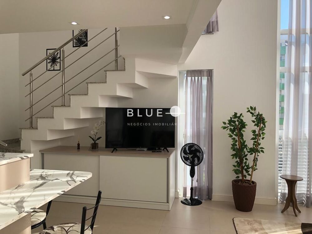 Apartamento à venda com 2 quartos, 78m² - Foto 5