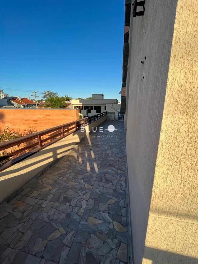 Casa, 5 quartos, 350 m² - Foto 3