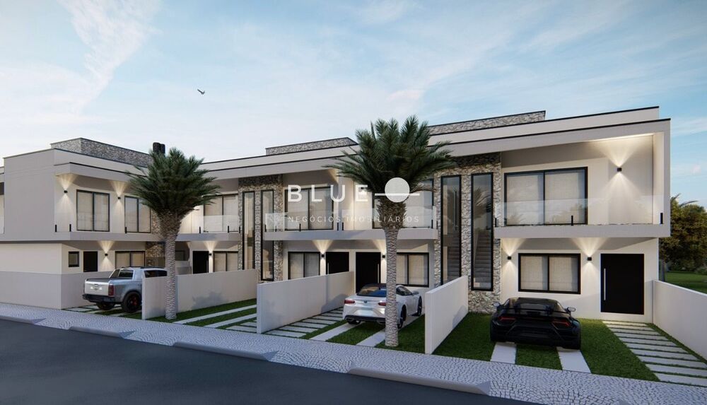 Sobrado, 3 quartos, 162 m² - Foto 1