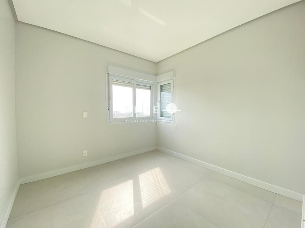 Apartamento à venda com 3 quartos, 119m² - Foto 6
