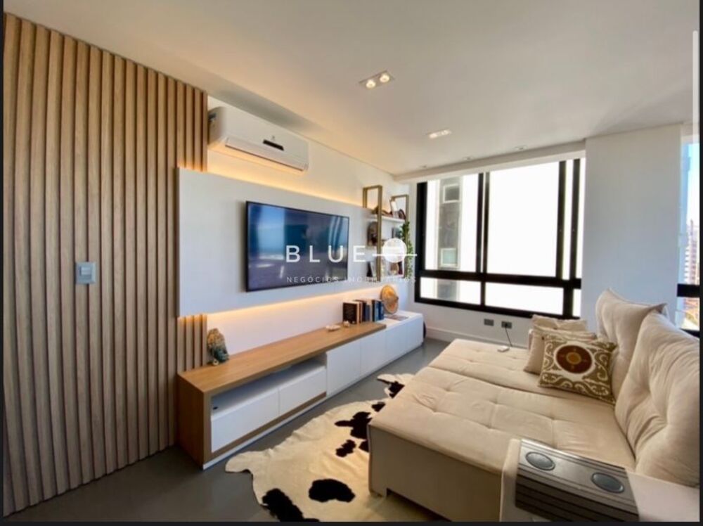Apartamento à venda com 2 quartos, 82m² - Foto 1