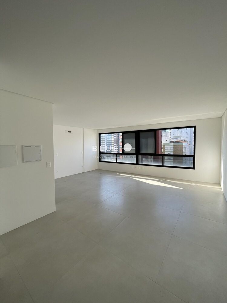 Apartamento à venda com 1 quarto, 49m² - Foto 1