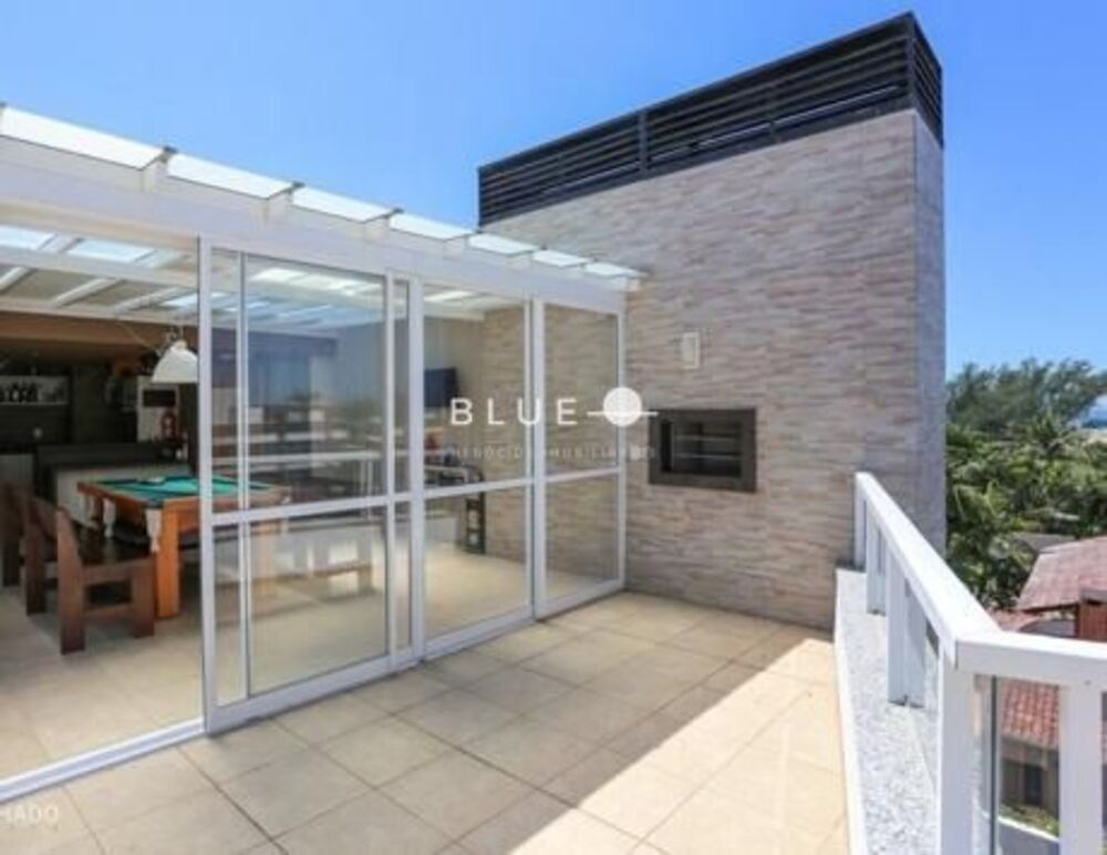 Cobertura à venda com 2 quartos, 235m² - Foto 2