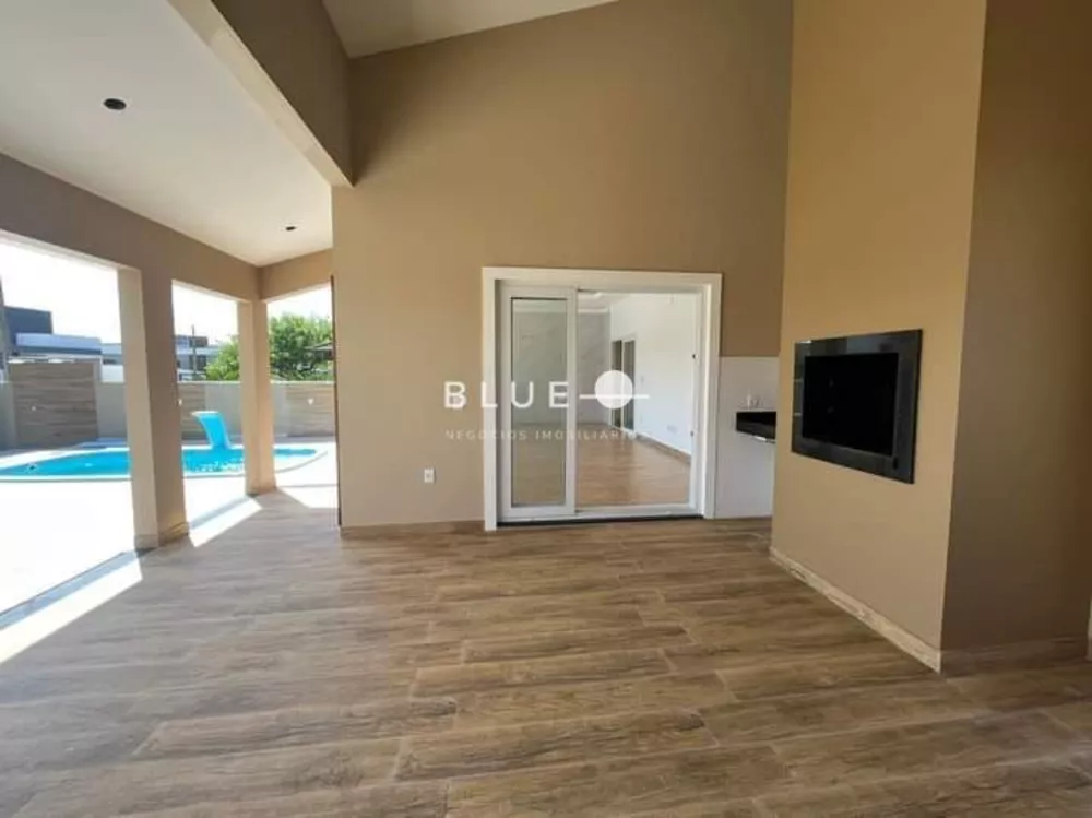 Casa, 3 quartos, 193 m² - Foto 1