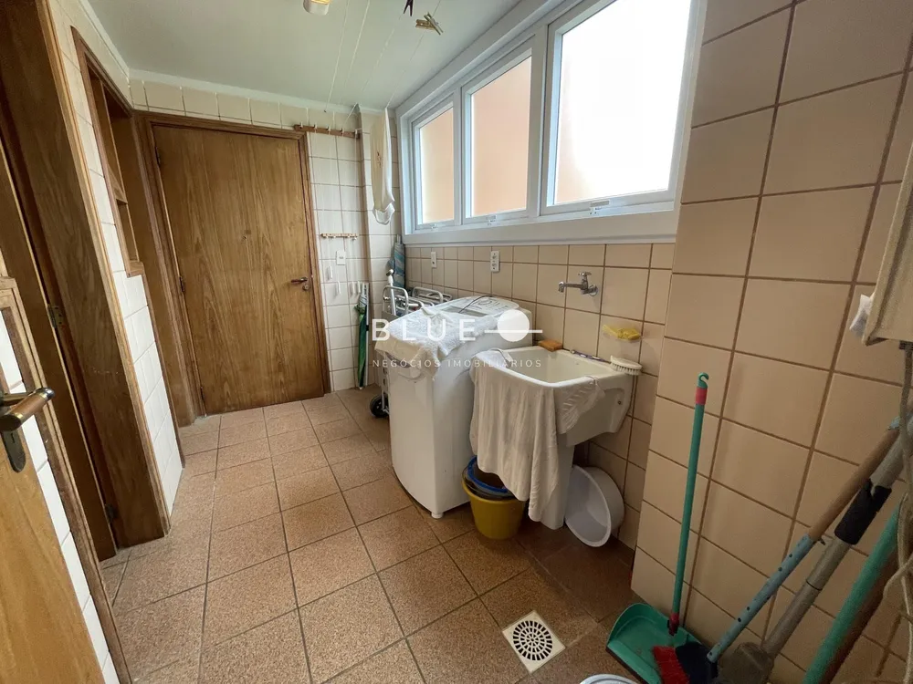 Apartamento, 3 quartos, 150 m² - Foto 1