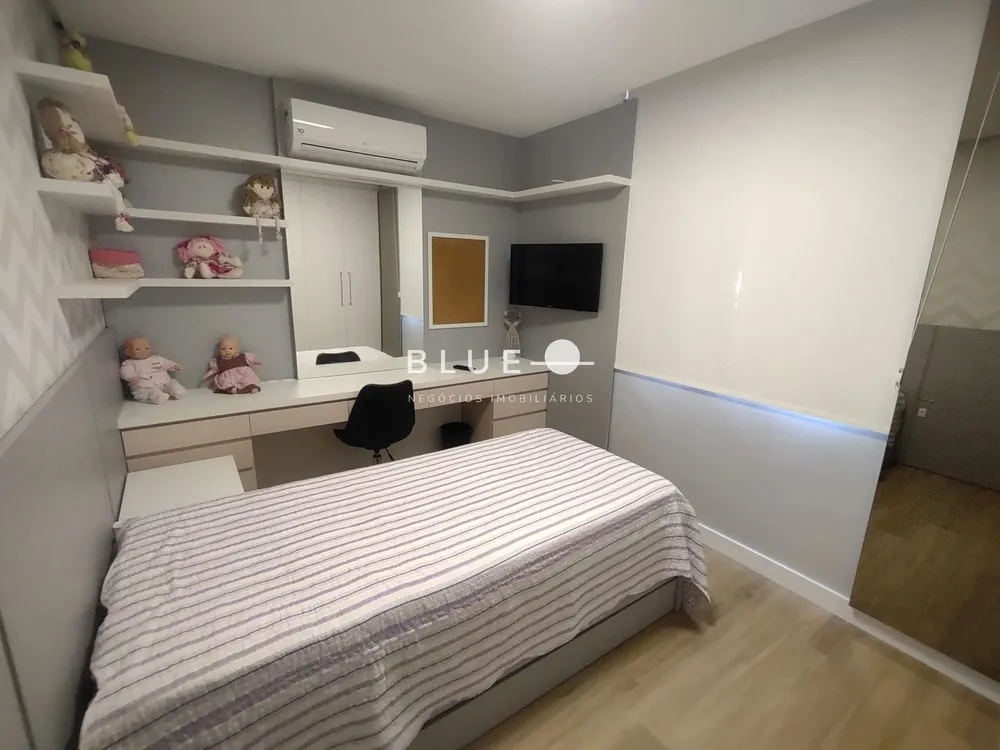 Apartamento, 4 quartos, 240 m² - Foto 1