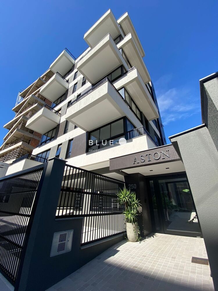 Apartamento à venda com 2 quartos, 64m² - Foto 8