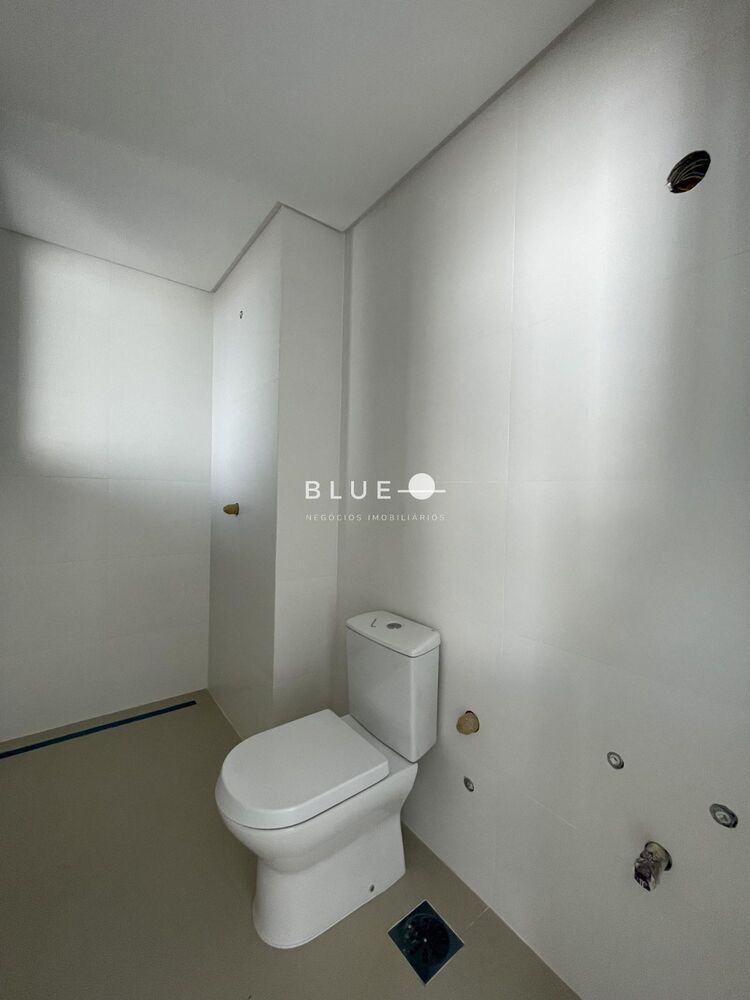 Apartamento à venda com 3 quartos, 142m² - Foto 7