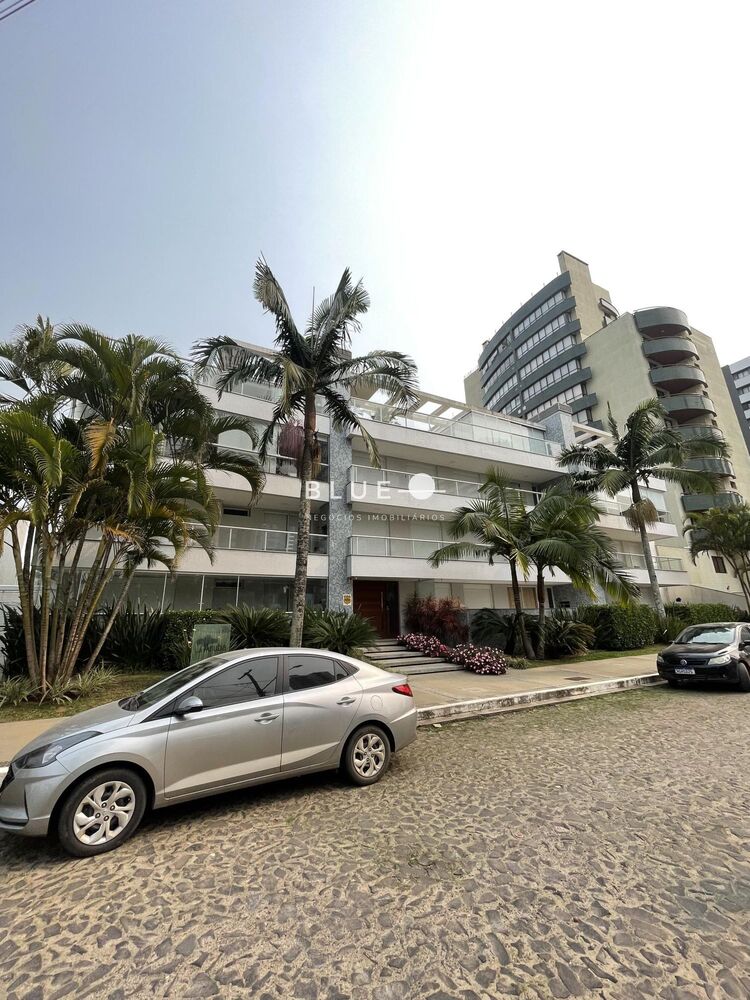 Cobertura à venda com 3 quartos, 228m² - Foto 1