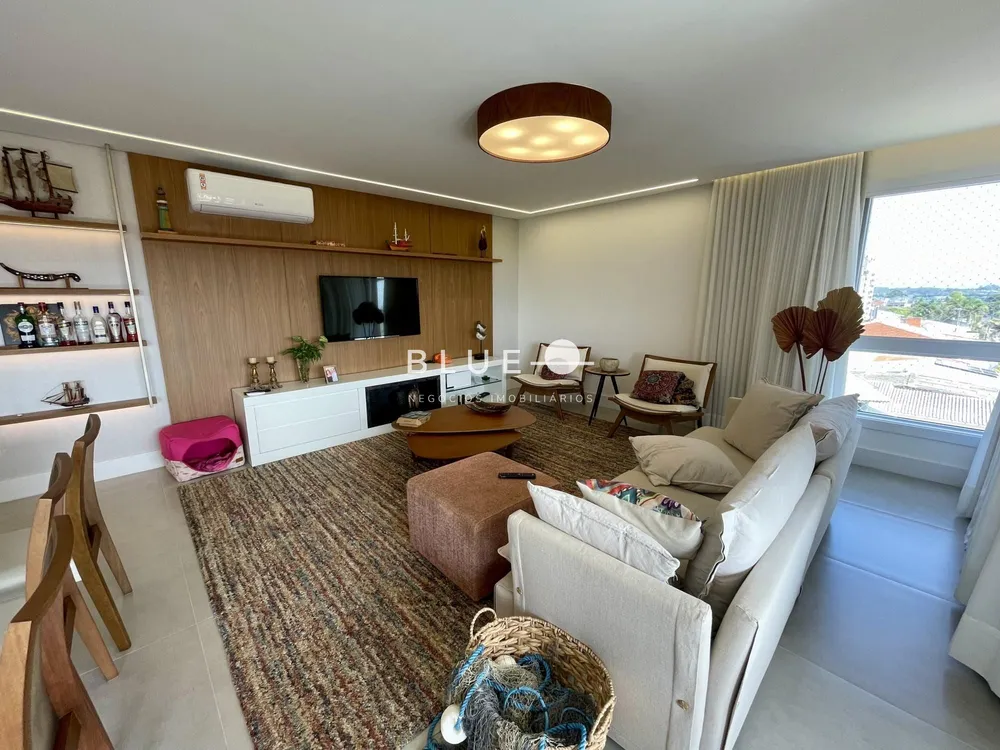 Apartamento, 3 quartos, 150 m² - Foto 2