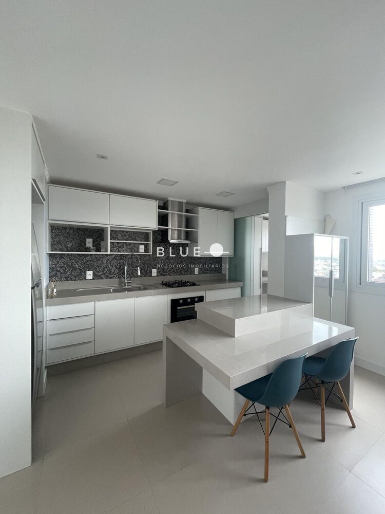 Apartamento à venda com 2 quartos, 129m² - Foto 2