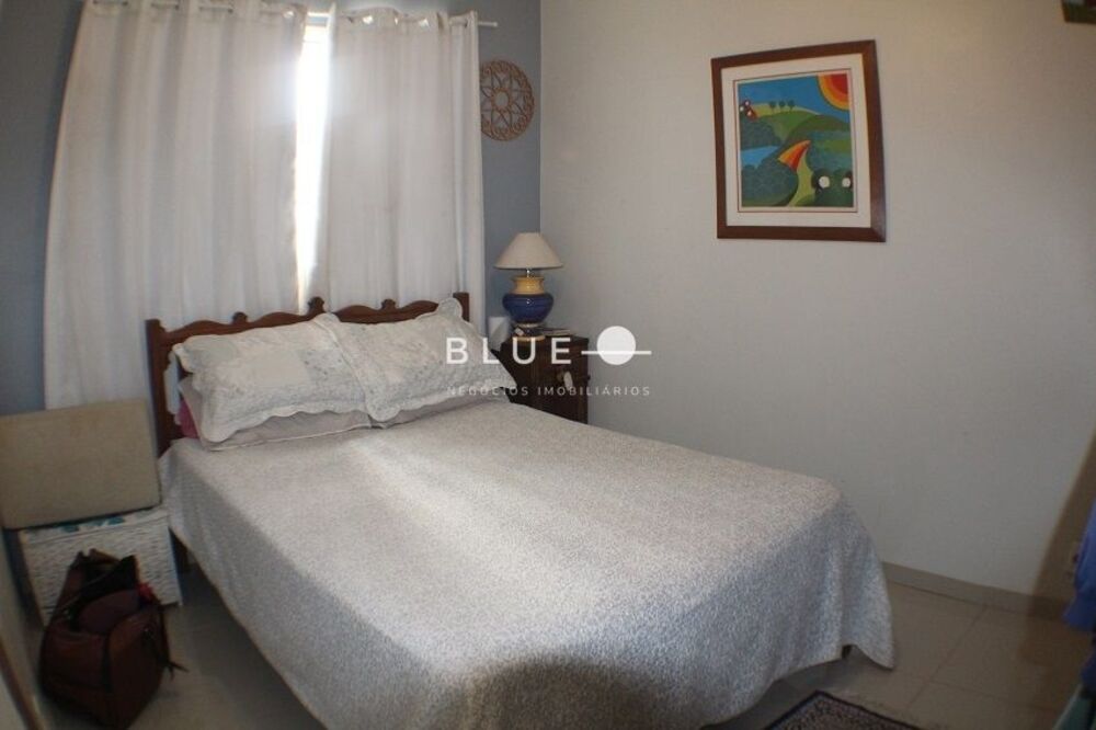 Cobertura à venda com 4 quartos, 240m² - Foto 3