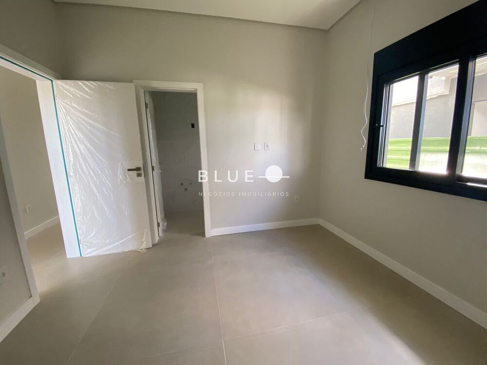 Casa de Condomínio à venda com 3 quartos, 256m² - Foto 8