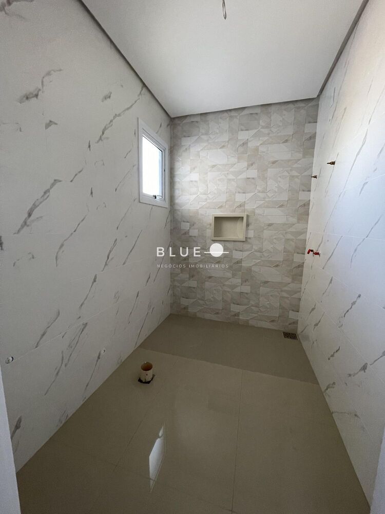 Casa à venda com 3 quartos, 140m² - Foto 4
