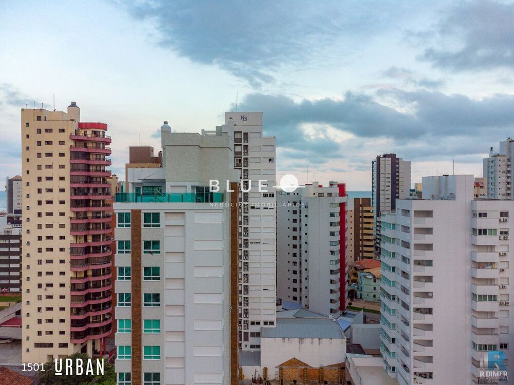 Apartamento à venda com 3 quartos, 111m² - Foto 6