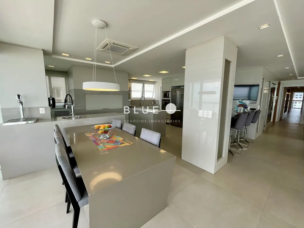 Apartamento, 4 quartos, 296 m² - Foto 1