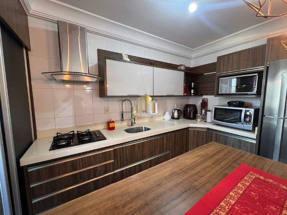 Apartamento à venda com 2 quartos, 73m² - Foto 1
