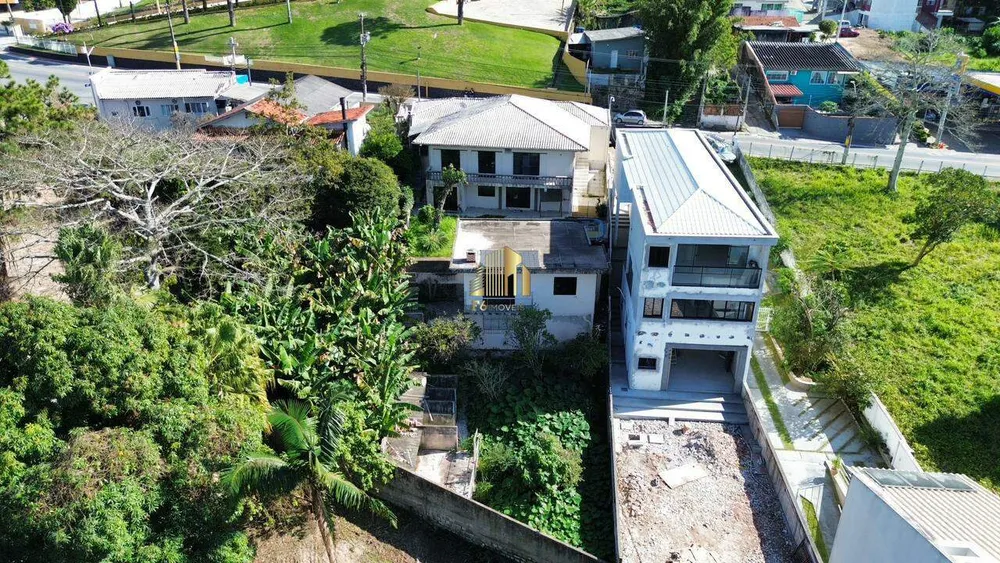 Casa, 4 quartos, 300 m² - Foto 1