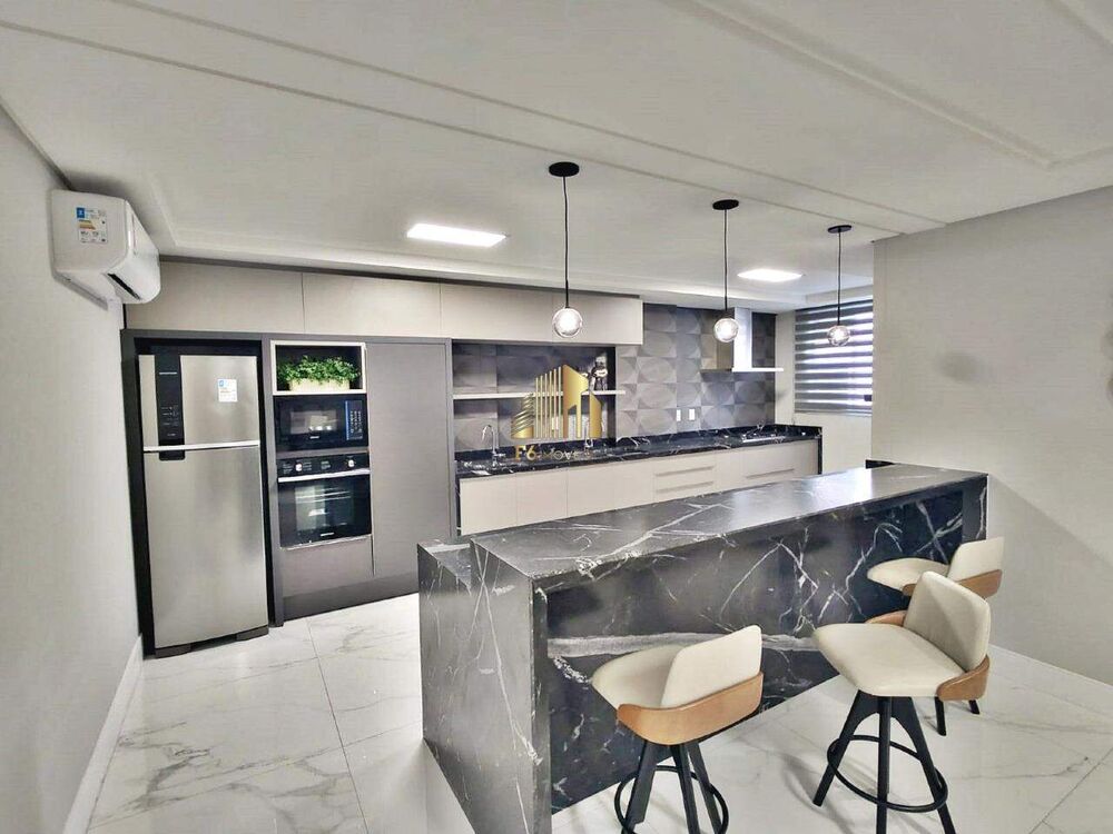 Apartamento à venda com 3 quartos, 108m² - Foto 4