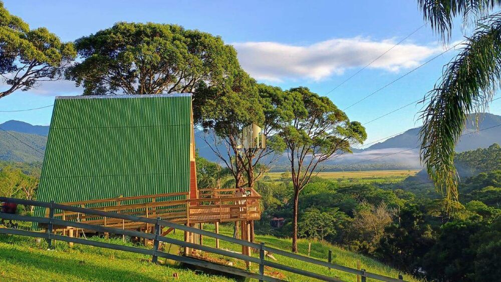 Sítio à venda com 4 quartos, 165m² - Foto 2