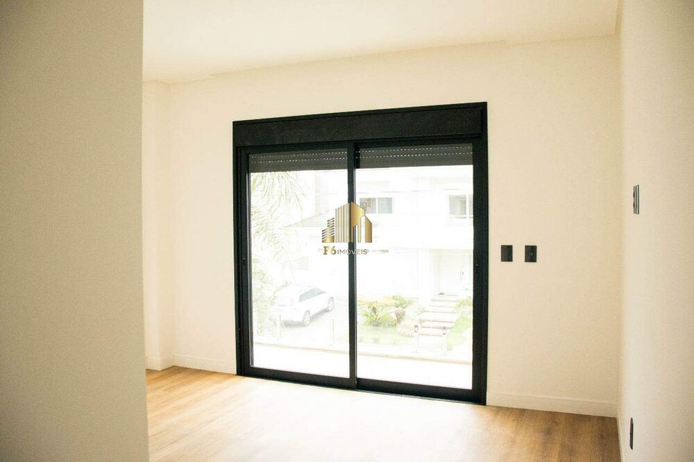 Casa à venda com 3 quartos, 297m² - Foto 26