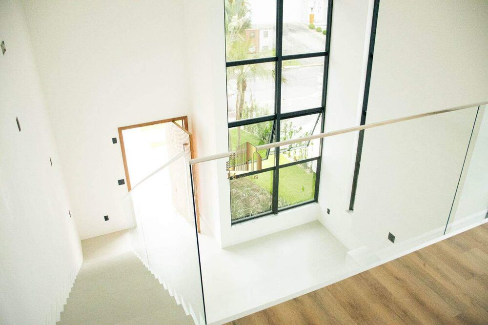 Casa à venda com 3 quartos, 297m² - Foto 10