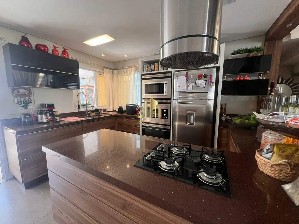 Casa, 3 quartos, 348 m² - Foto 5