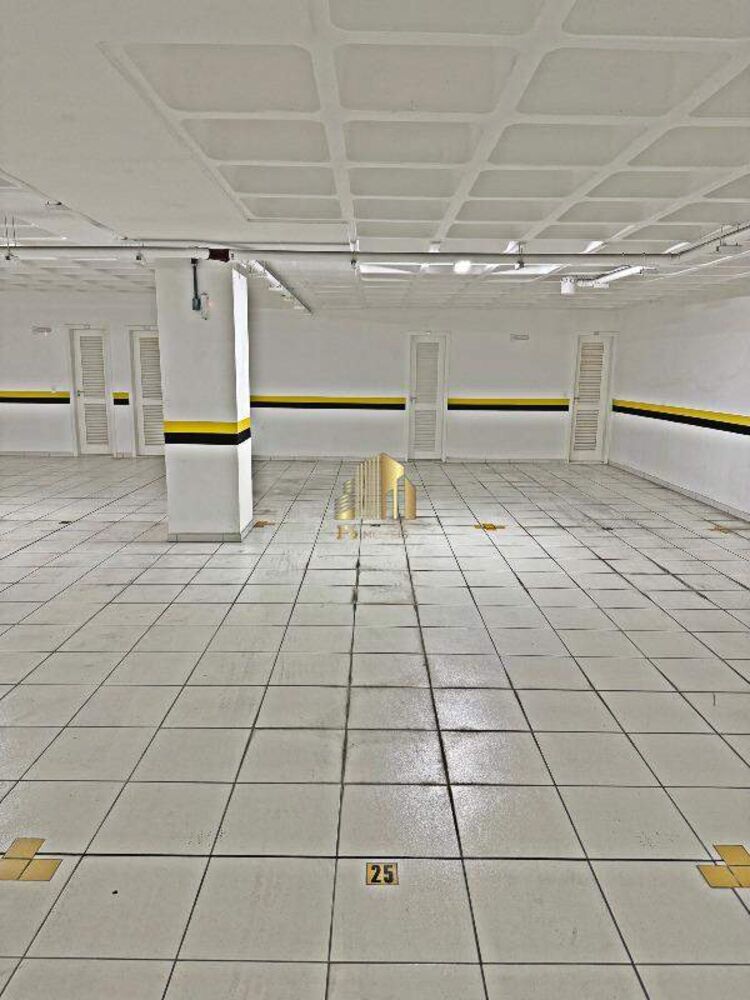 Apartamento à venda com 3 quartos, 110m² - Foto 1